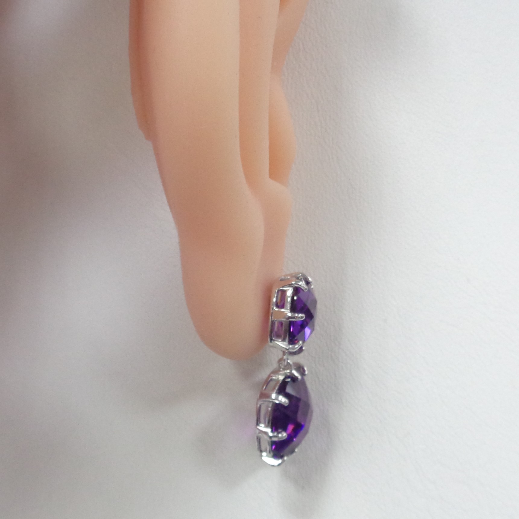 Серебряные серьги с аметистами